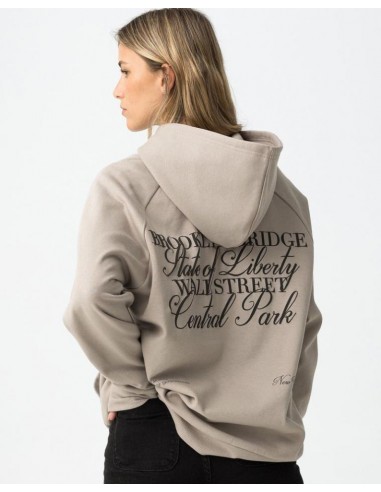 SUDADERA OVERSIZED FIT CON CAPUCHA